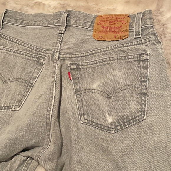 ✨light grey denim Levi’s jeans✨ - Picture 6 of 6